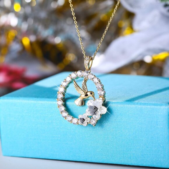 🆕Women Gold Plated Hummingbird Pendant Circle Animal Necklace Crystals Jewelry - Picture 2 of 7
